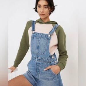 Gap Mid Wash Denim Overalls (Shorts)